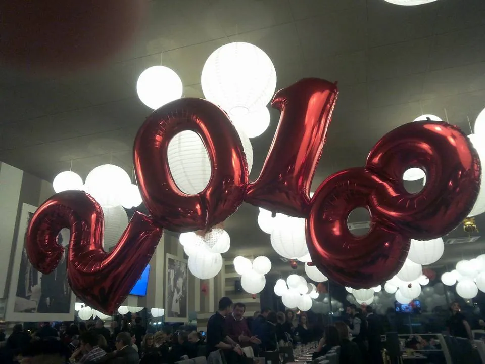 Il primo Capodanno al Tourlé: i palloncini del 2018 fra le lanterne