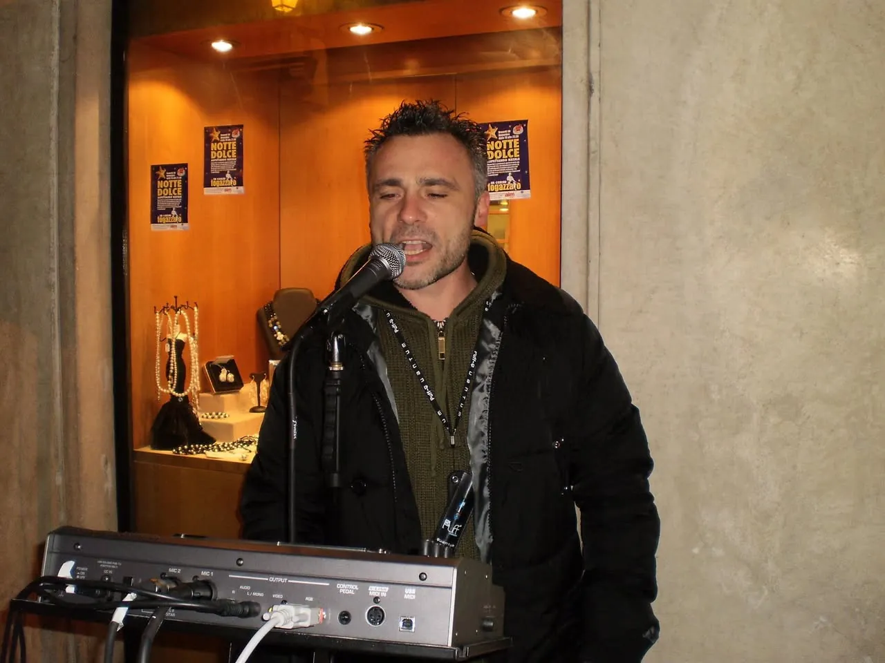 Karaoke sotto i portici di Corso Fogazzaro, Notte Bianca di Vicenza 2012